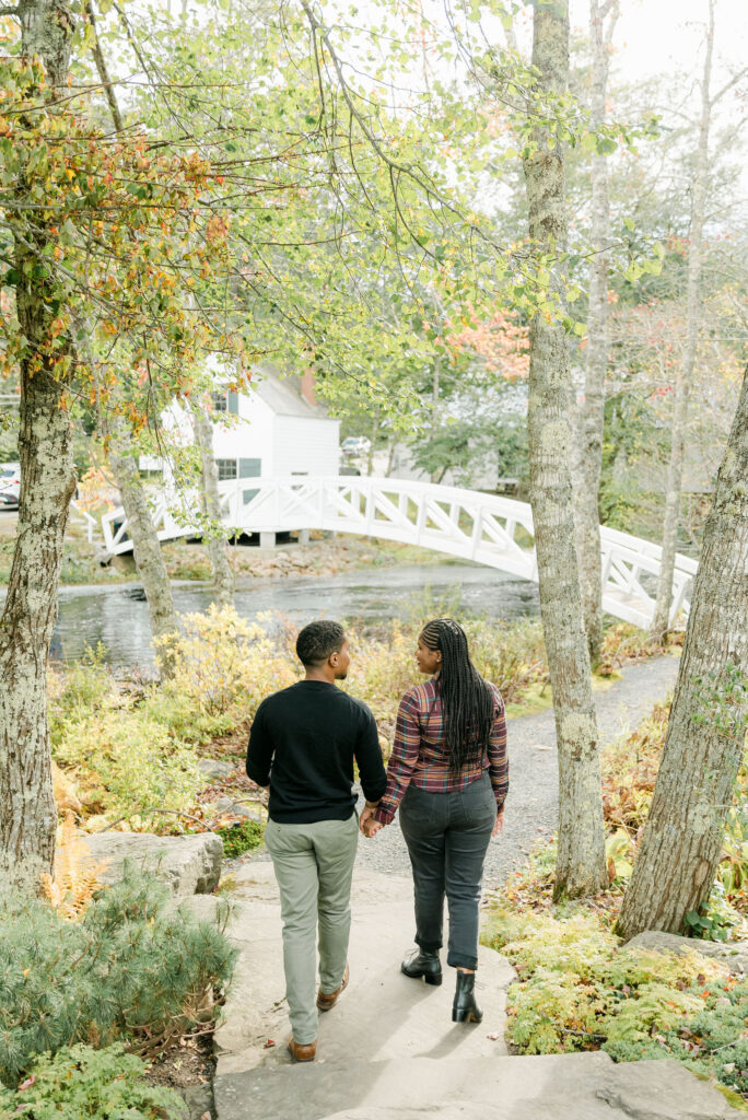 mdi-maine-wedding-engagement-couples-photographers-somesville-bridge