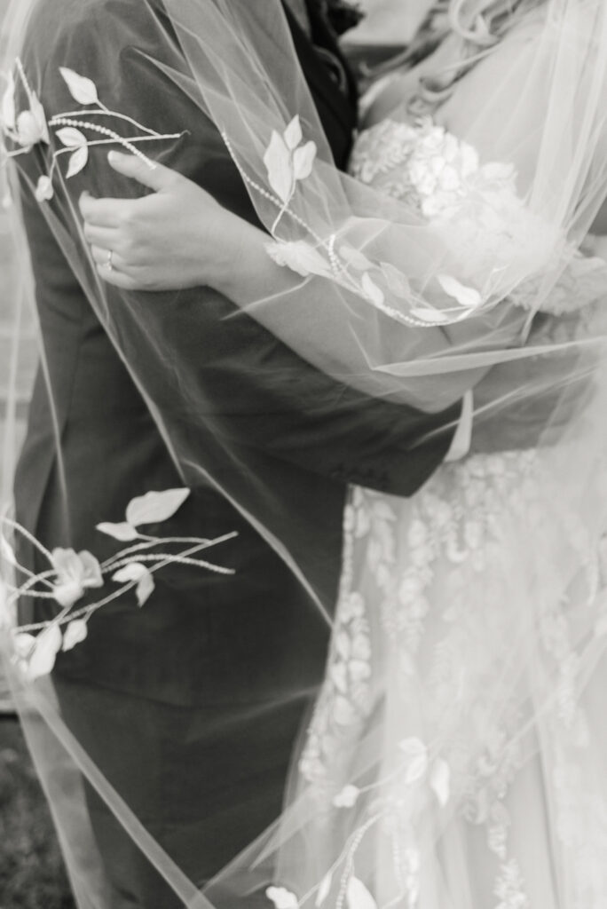 vermont-wedding-elopement-photographer-mountain-top-resort-killington-woodstock-field-first-look-bride-groom-portraits