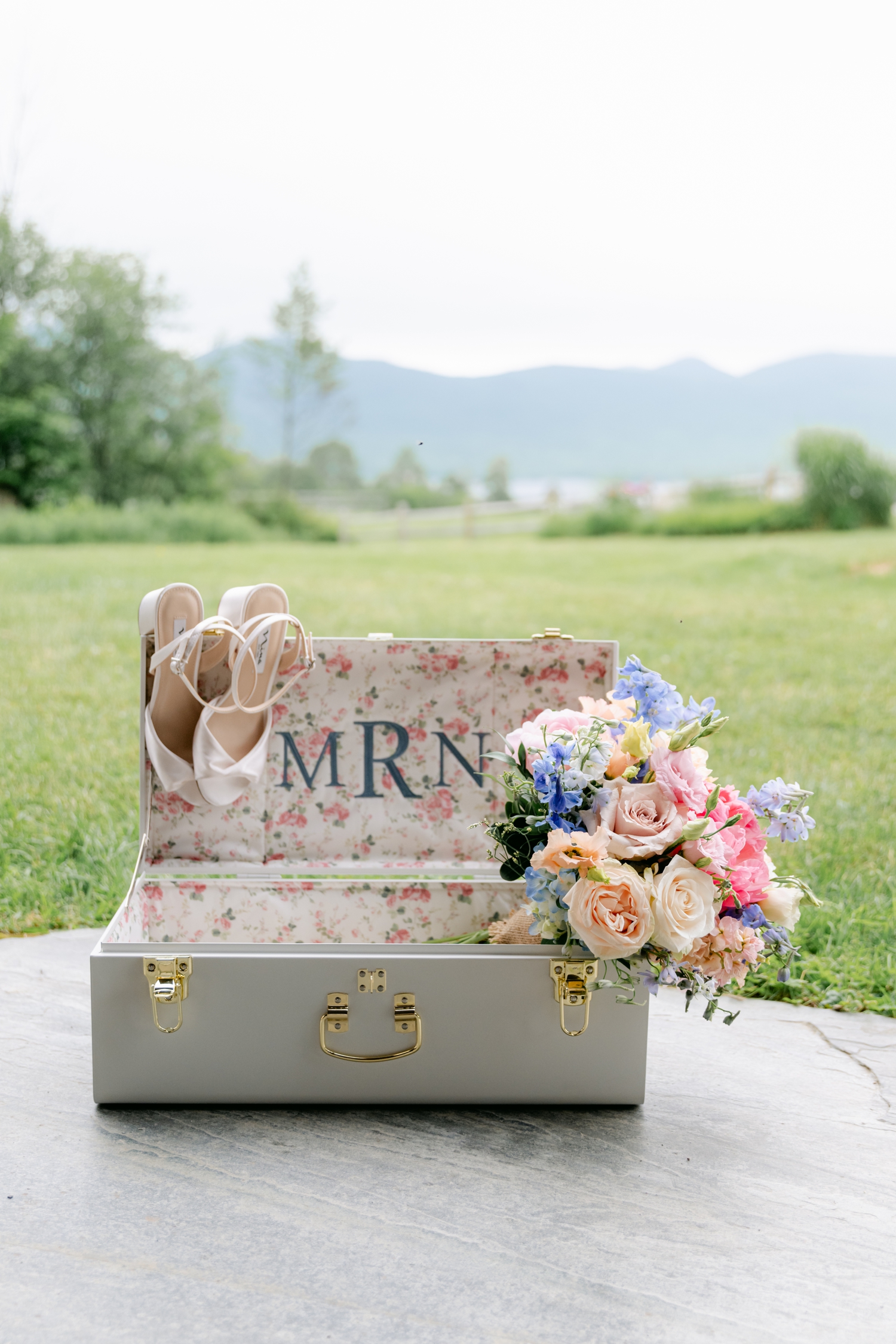 Vermont Mountain Top Resort wedding by Maine Wedding Photographer Emily Brianne Photography