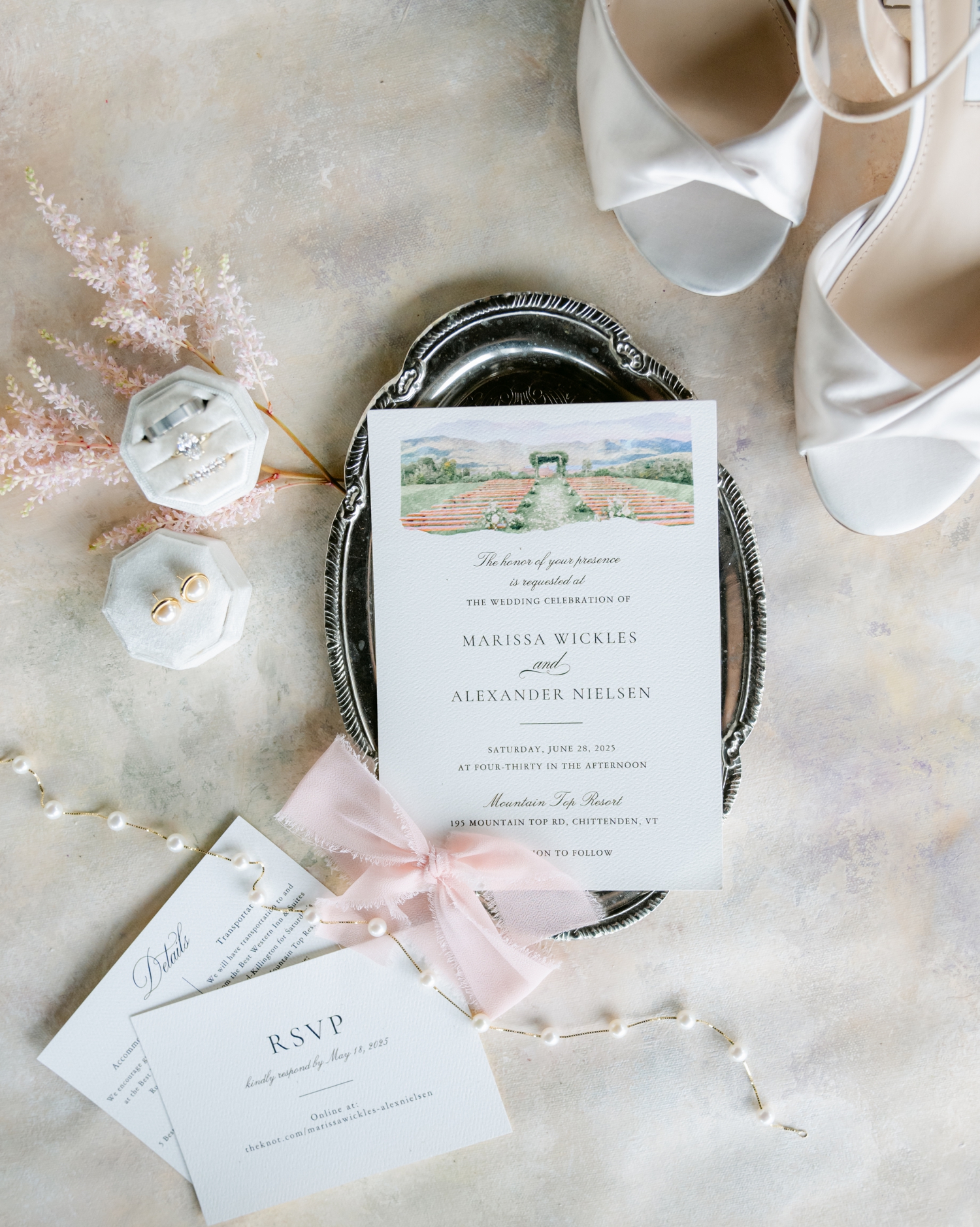 Vermont Mountain Top Resort wedding by Maine Wedding Photographer Emily Brianne Photography