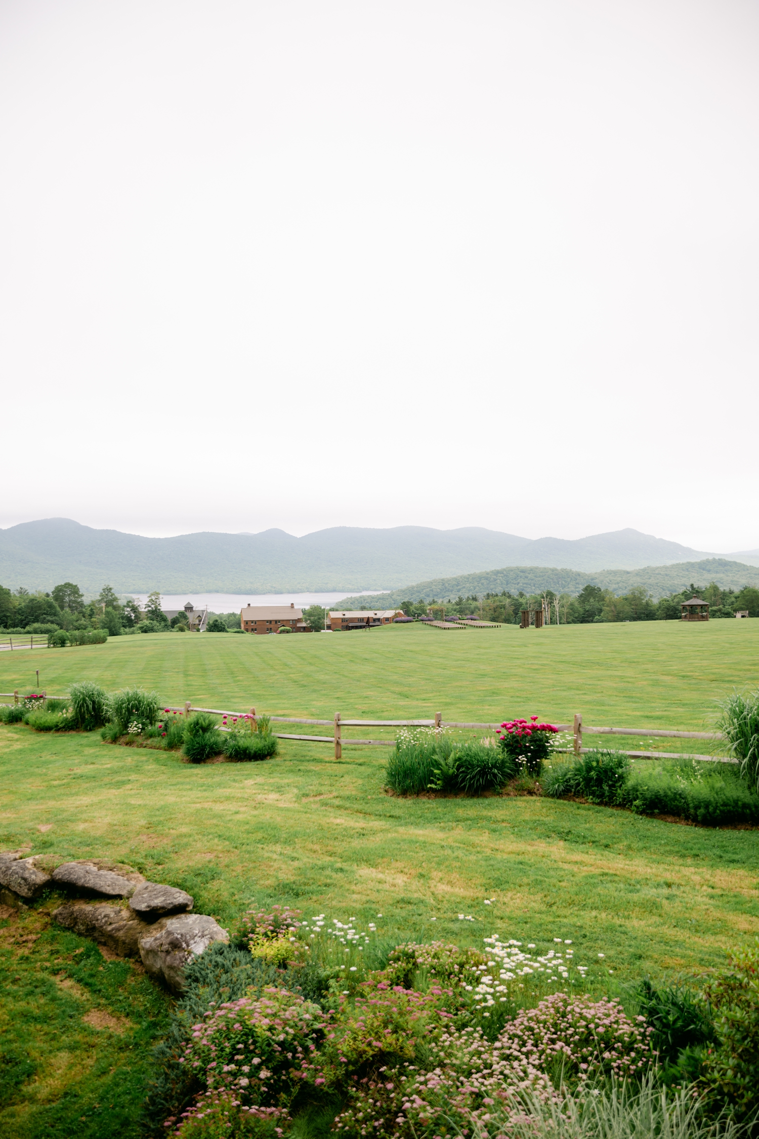 Vermont Mountain Top Resort wedding by Maine Wedding Photographer Emily Brianne Photography