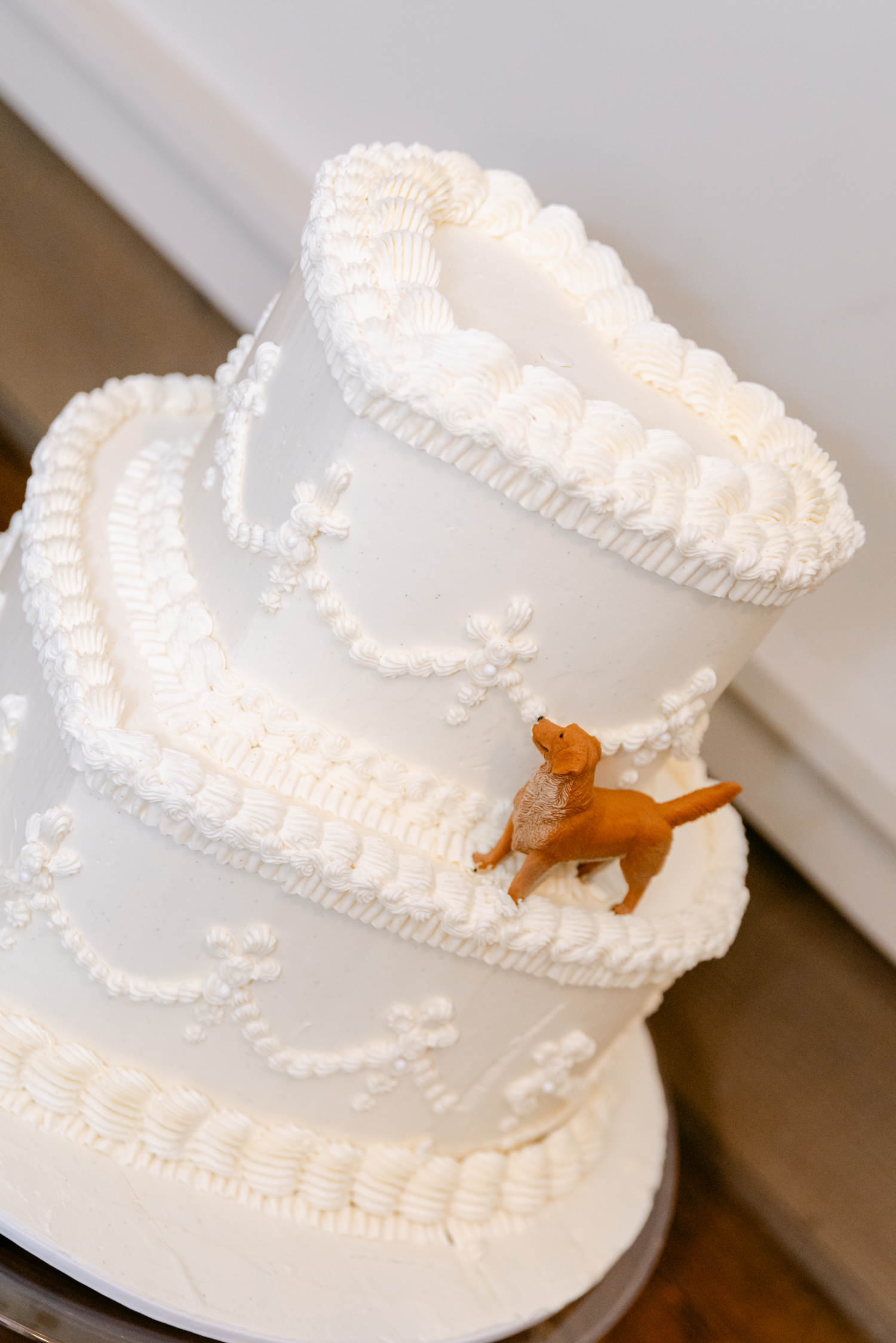 Vermont Mountain Top Resort wedding by Maine Wedding Photographer Emily Brianne Photography